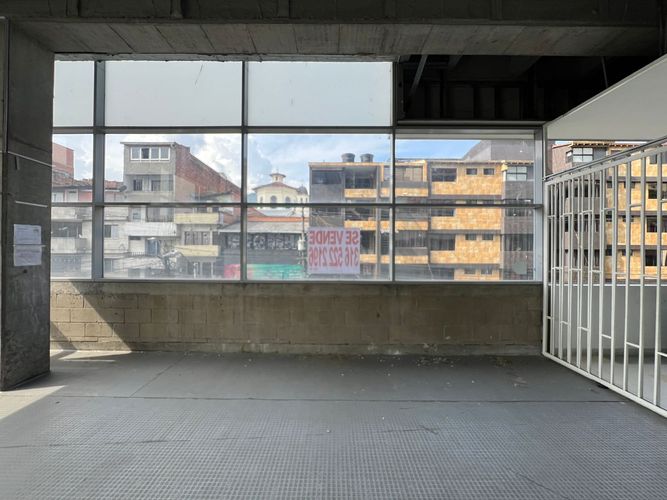 Local en venta en Santa Maria No. 1, Itagüí, 132 m² · foto 10 de 13