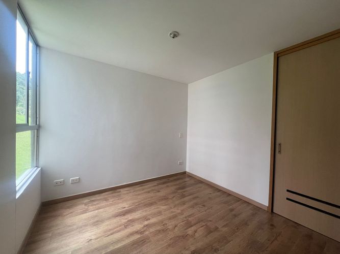 Apartamento de 3 alcobas en venta en Pantanillo, Envigado, 77 m² · foto 9 de 15