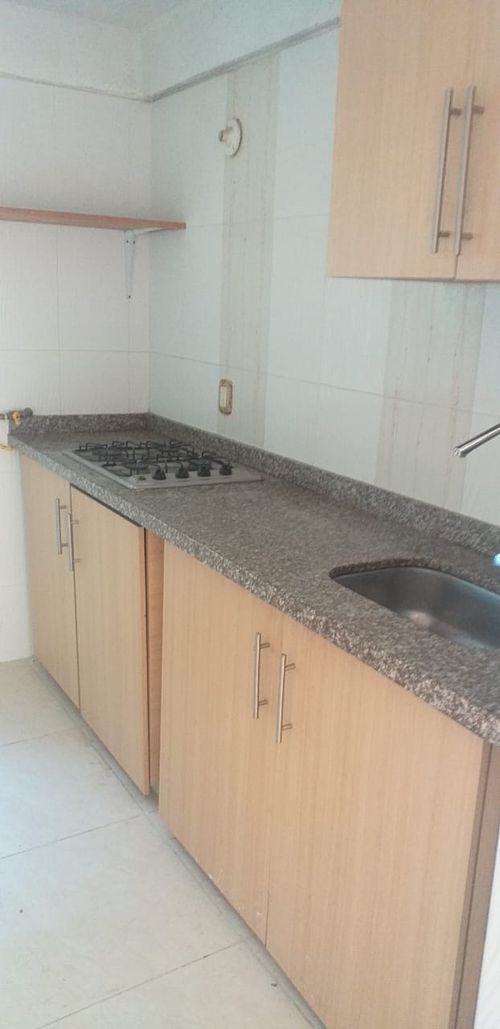 Apartamento de 3 alcobas en venta en Urbanizacion Escoflor, Floridablanca, 53 m² · foto 5 de 9