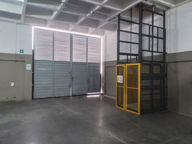Bodega en arriendo en La Corrala, La Estrella, 862 m² · foto 3 de 14