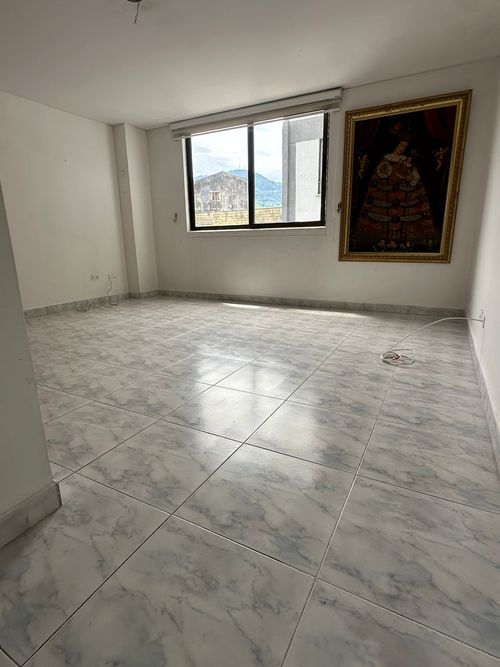 Apartamento de 3 alcobas en venta en Santander, Pereira, 131 m² · foto 5 de 9