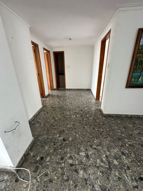 Apartamento de 3 alcobas en venta en Santander, Pereira, 131 m² · foto 3 de 9