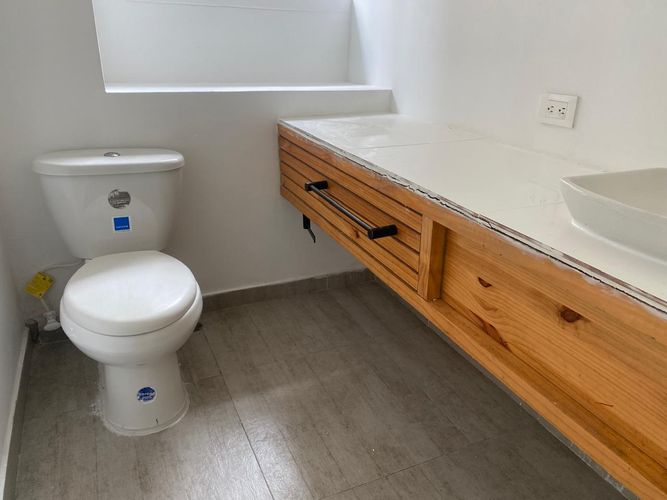 Local en arriendo en El Poblado, Medellín, 110 m² · foto 18 de 19