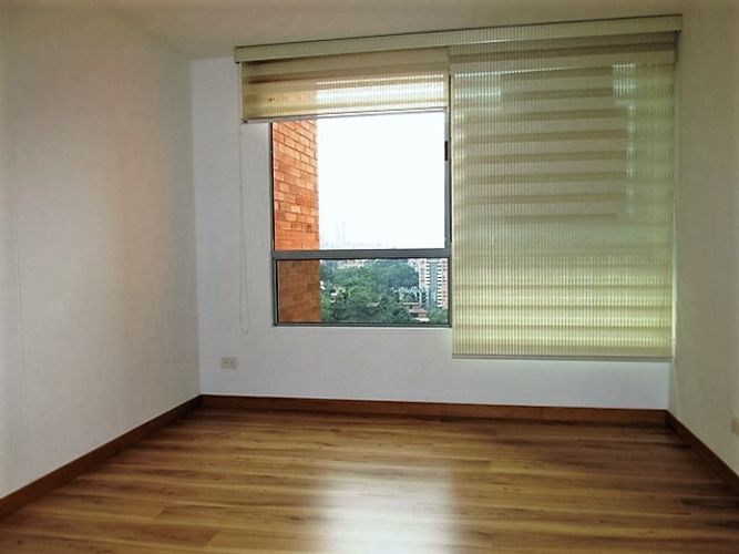 Apartamento de 2 alcobas en arriendo en Loma Benedictinos, Envigado, 94 m² · foto 7 de 15