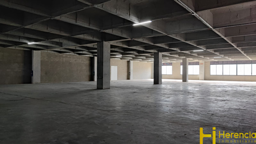 Bodega en arriendo en Guasimalito, Bello, 1102 m² · foto 5 de 9