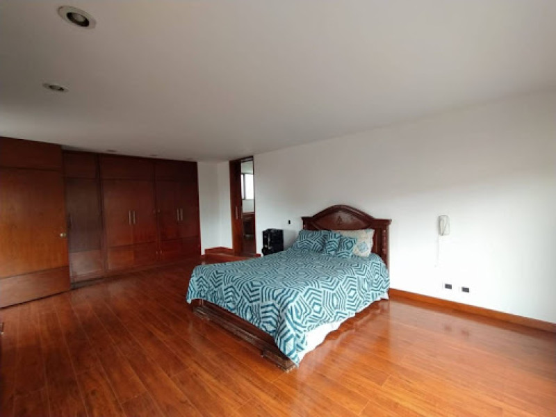 Apartamento en venta en Santa Barbara Occidental, Bogotá · foto 7 de 24