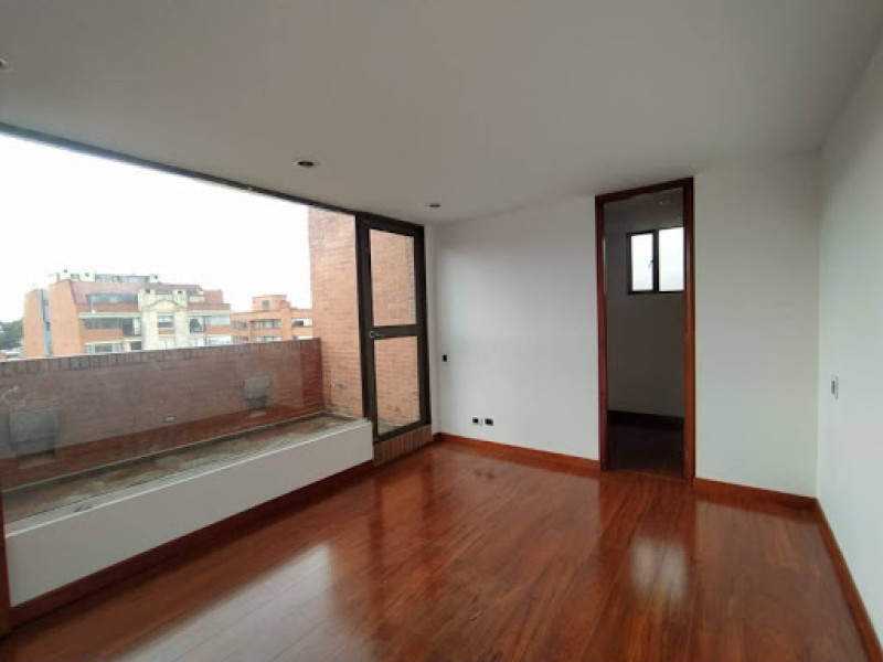 Apartamento en venta en Santa Barbara Occidental, Bogotá · foto 18 de 24