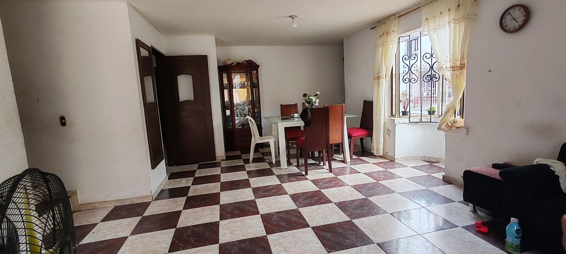 Casa de 4 alcobas en venta en El Rosario, Jamundí, 160 m² · foto 4 de 10