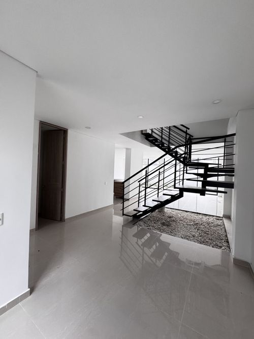 Casa de 3 alcobas en venta en Alfaguara, Jamundí, 290 m² · foto 8 de 24