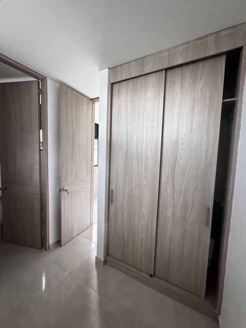 Casa de 3 alcobas en venta en Alfaguara, Jamundí, 290 m² · foto 10 de 24