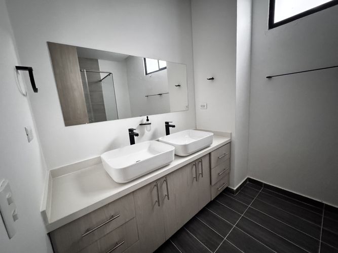 Casa de 3 alcobas en venta en Alfaguara, Jamundí, 290 m² · foto 18 de 24