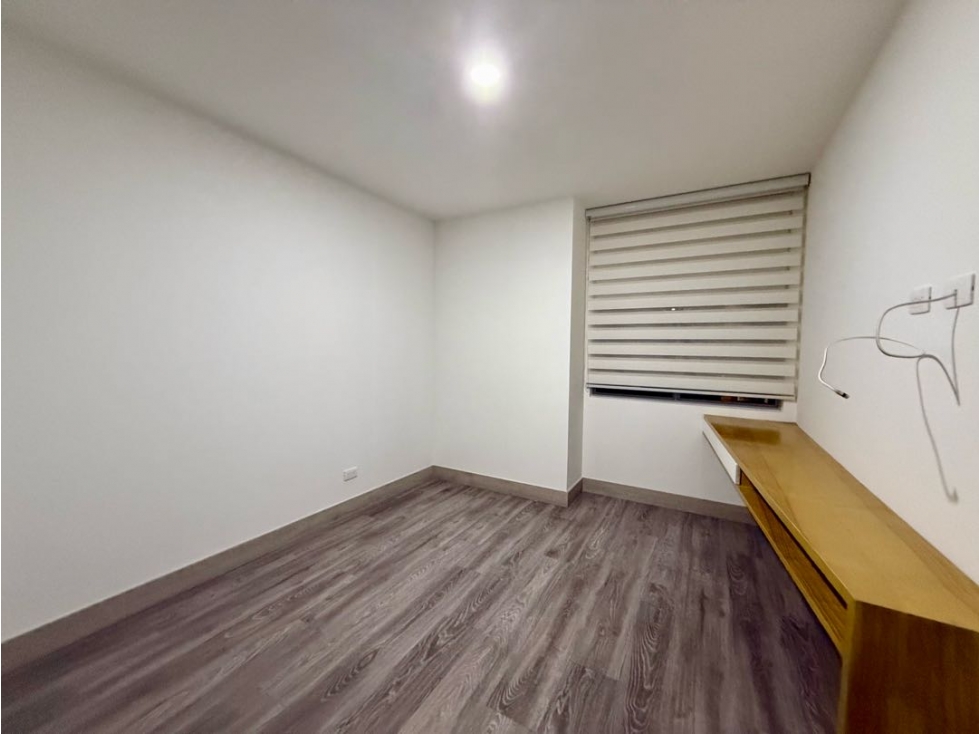 Apartamento en venta en Loma Del Esmeraldal, Envigado · foto 12 de 24