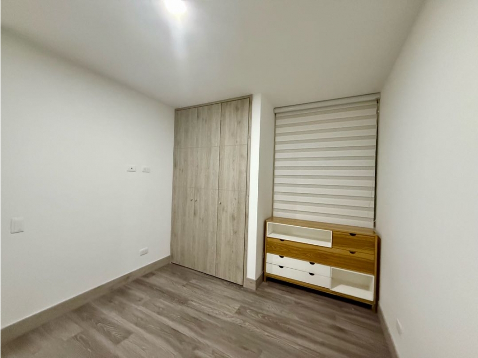 Apartamento en venta en Loma Del Esmeraldal, Envigado · foto 14 de 24