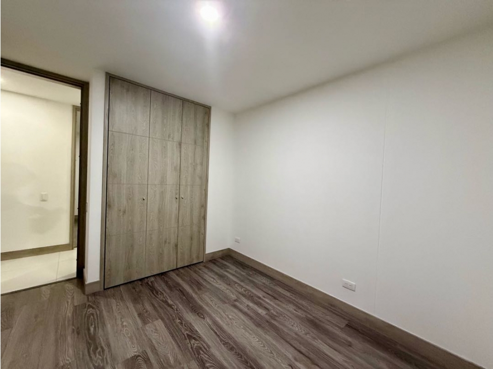 Apartamento en venta en Loma Del Esmeraldal, Envigado · foto 15 de 24
