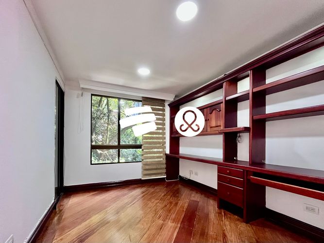 Apartamento de 4 alcobas en venta en La Florida, Medellín, 170 m² · foto 4 de 24