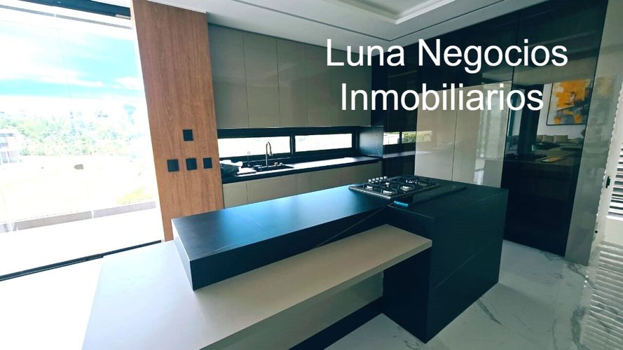 Casa de 3 alcobas en venta en Ruitoque Condominio, Floridablanca, 1040 m² · foto 5 de 21