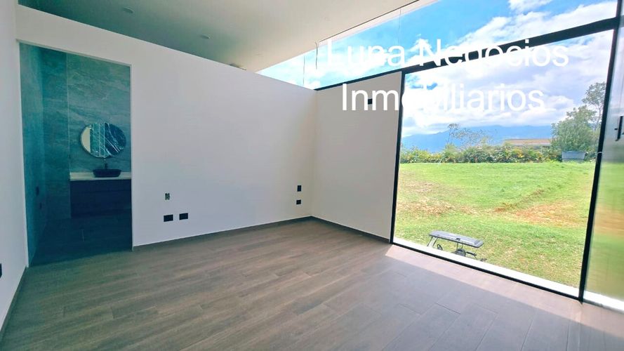 Casa de 3 alcobas en venta en Ruitoque Condominio, Floridablanca, 1040 m² · foto 13 de 21