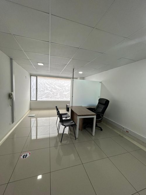 Consultorio en venta en Tunja, Tunja, 24 m² · foto 3 de 8