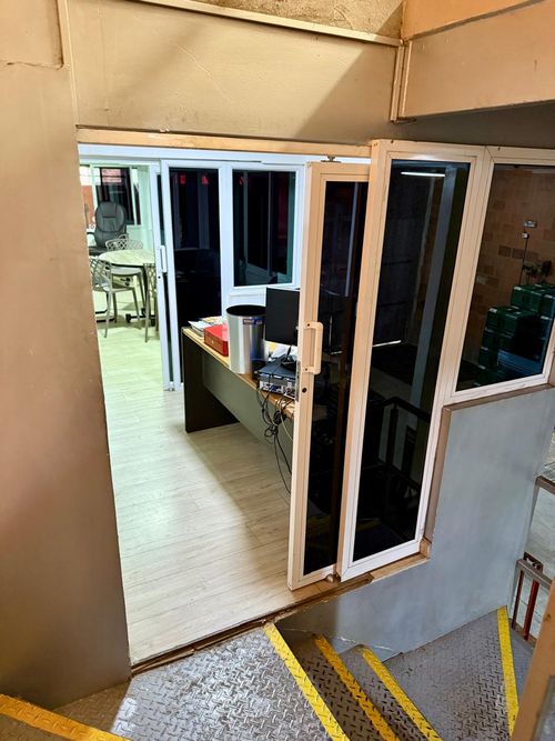 Local en venta en Avenida Sur, Pereira, 477 m² · foto 3 de 4