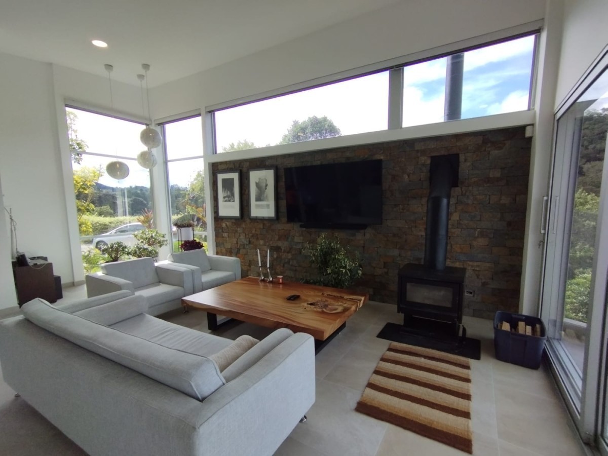3BR Country House in Vía Las Palmas (213 m²) for Sale - 4