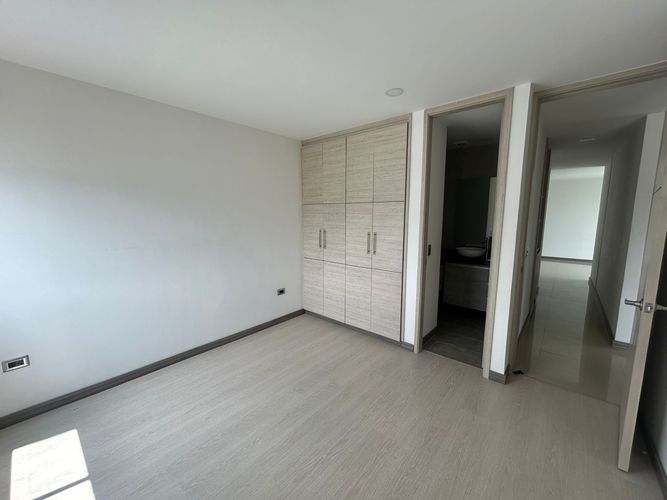 Apartamento de 3 alcobas en venta en Palmas De Belmonte, Pereira, 78 m² · foto 8 de 17