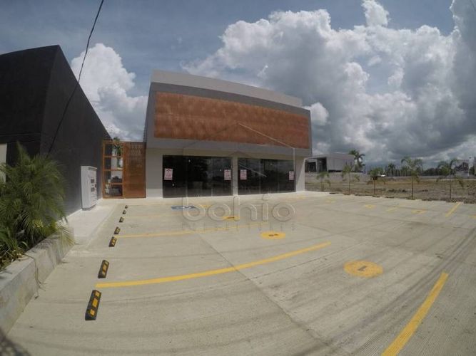 Local en arriendo en El Eden, Montería, 440 m² · foto 4 de 10