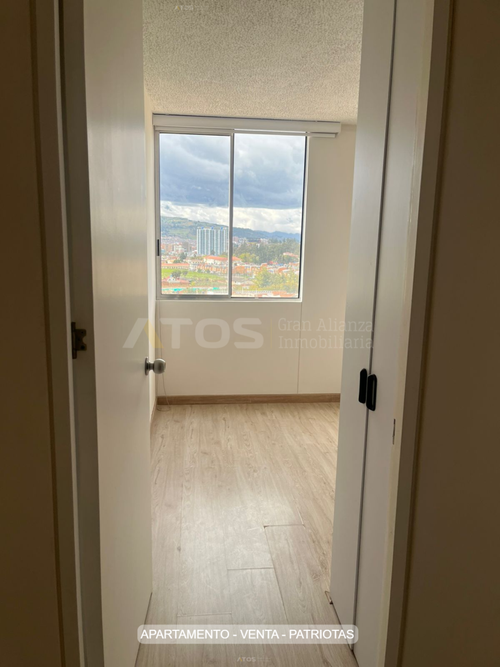Apartamento de 3 alcobas en venta en Los Patriotas, Tunja, 56 m² · foto 17 de 18