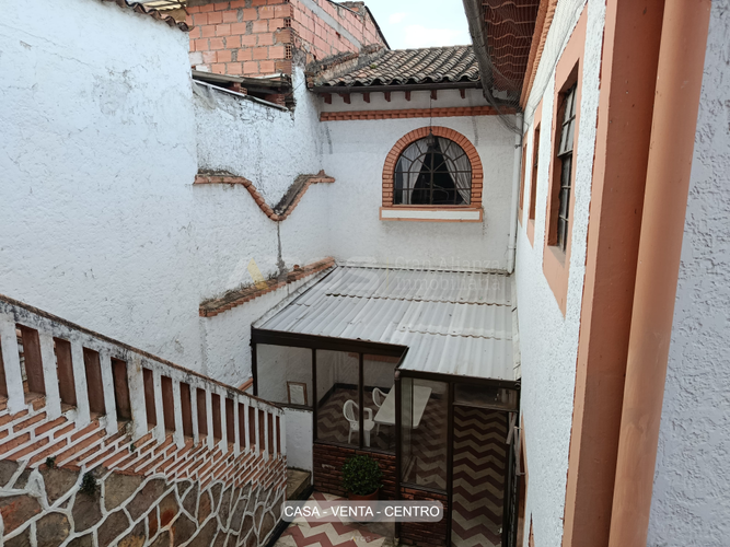 Casa de 7 alcobas en venta en Popular, Tunja, 345 m² · foto 15 de 24