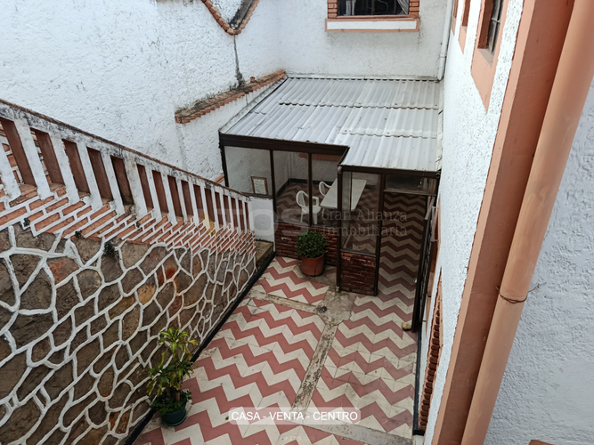 Casa de 7 alcobas en venta en Popular, Tunja, 345 m² · foto 23 de 24