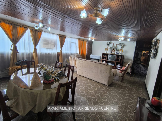 Apartamento de 6 alcobas en arriendo en Centro Historico, Tunja, 200 m² · foto 18 de 24