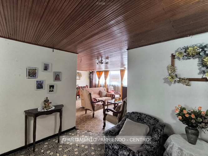 Apartamento de 6 alcobas en arriendo en Centro Historico, Tunja, 200 m² · foto 23 de 24