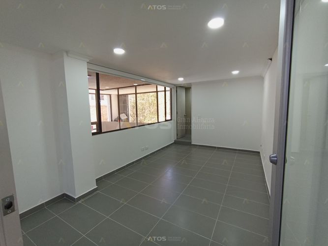 Local en arriendo en Tunja, Tunja, 14 m² · foto 9 de 11