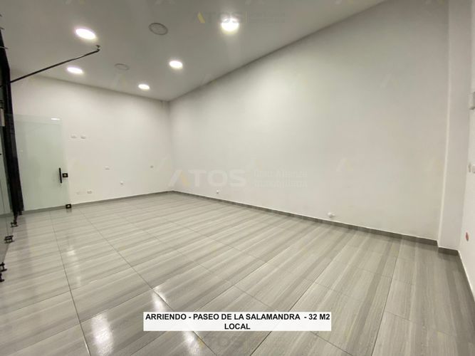 Local en arriendo en Tunja, Tunja, 32 m² · foto 2 de 5