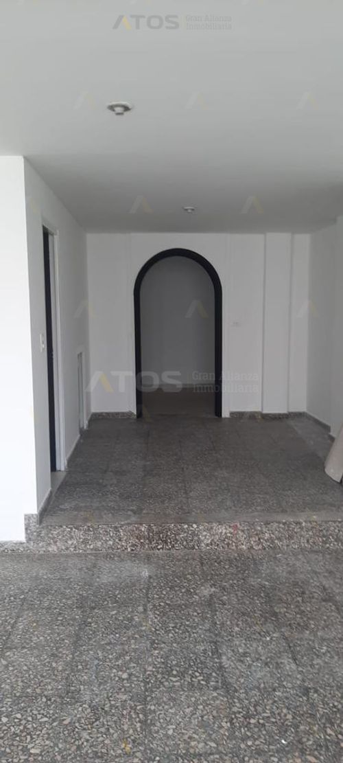 Casa de 11 alcobas en venta en Centro Historico, Tunja, 433 m² · foto 18 de 24