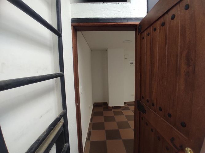 Local en arriendo en Tunja, Tunja, 12 m² · foto 7 de 11