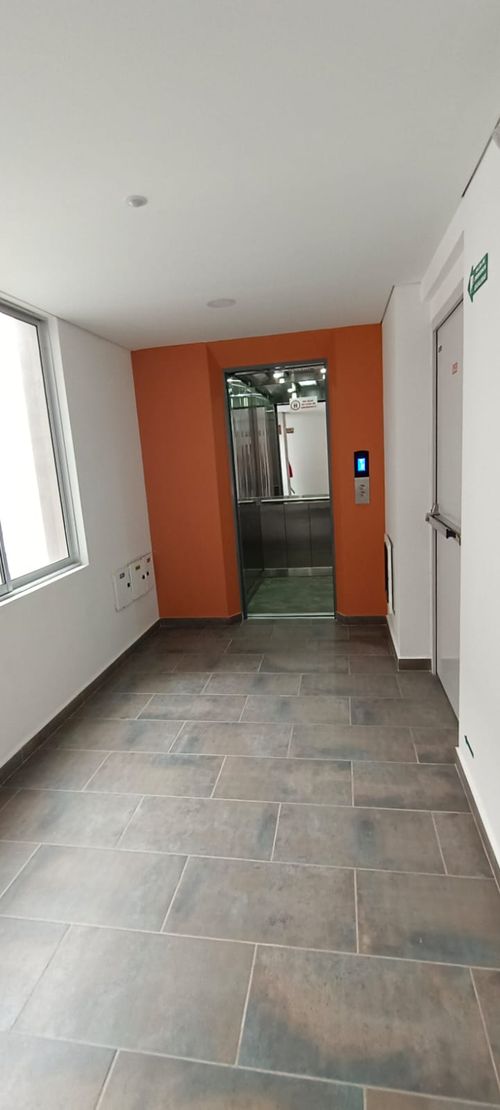 Oficina en venta en La Glorieta, Tunja, 66 m² · foto 9 de 23
