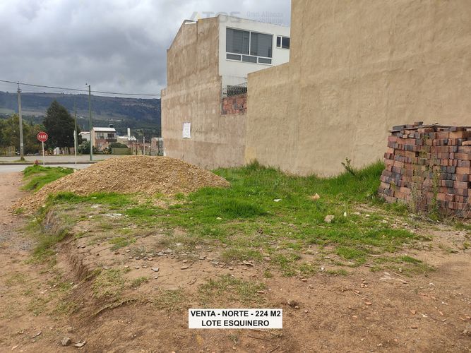 Lote en venta en Tunja, Tunja, 224 m² · foto 4 de 5