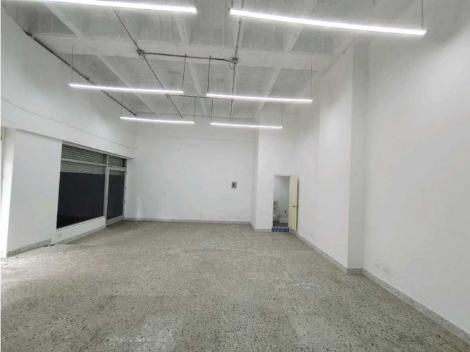 Local en arriendo en Villa Nueva, Medellín, 70 m² · foto 4 de 7
