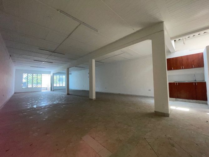 Local en arriendo en Calima, Cali, 123 m² · foto 2 de 9