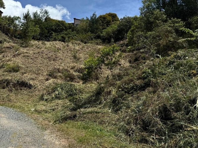 Lote en venta en Loma Del Escobero, El Retiro, 1748 m² · foto 5 de 12