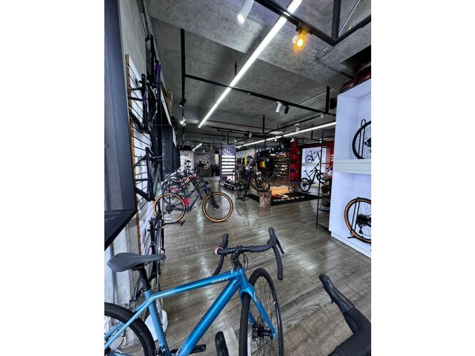 Local en venta en Las Palmas, Medellín, 400 m² · foto 8 de 10