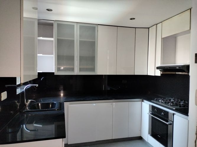 Apartamento de 3 alcobas en arriendo en El Poblado, Medellín, 160 m² · foto 6 de 19