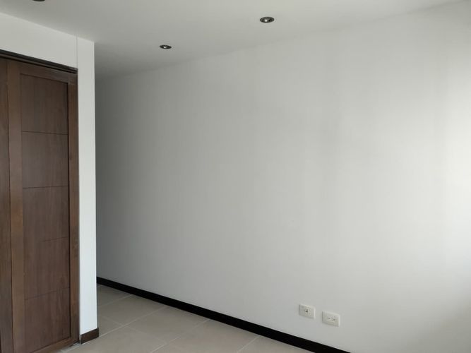 Apartamento de 3 alcobas en arriendo en El Poblado, Medellín, 160 m² · foto 14 de 19