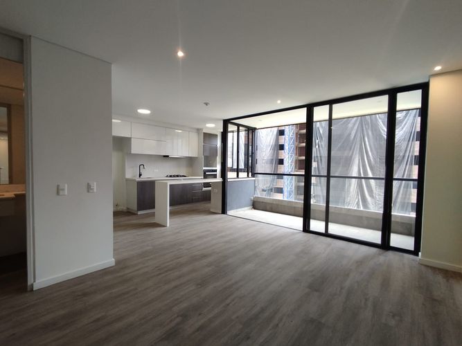 Apartamento de 2 alcobas en arriendo en El Poblado, Medellín, 86 m² · foto 5 de 20