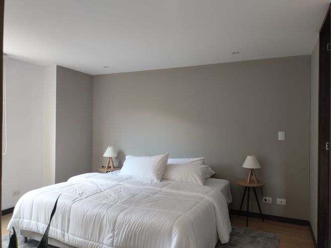 Apartamento de 2 alcobas en arriendo en El Poblado, Medellín, 91 m² · foto 8 de 14
