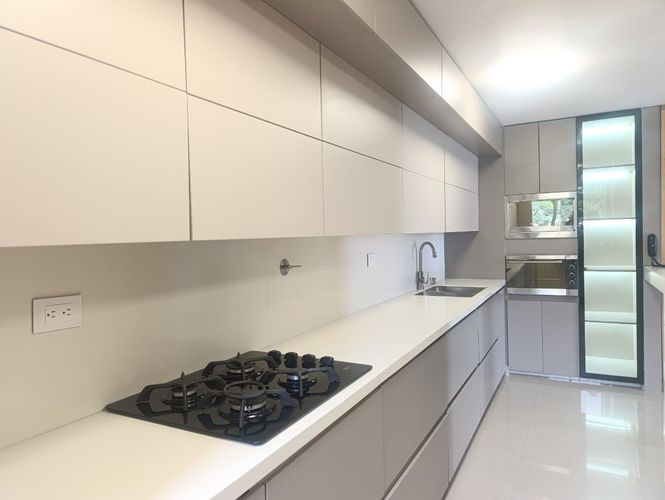 Apartamento de 3 alcobas en arriendo en El Poblado, Medellín, 125 m² · foto 4 de 17