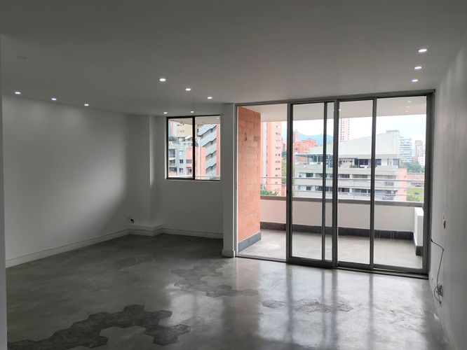 Apartamento de 1 alcoba en arriendo en El Poblado, Medellín, 88 m² · foto 2 de 17