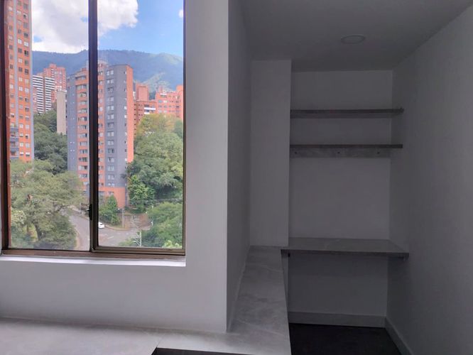 Apartamento de 1 alcoba en arriendo en El Poblado, Medellín, 88 m² · foto 14 de 17