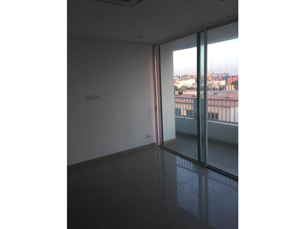 Apartamento en venta en Manga, Cartagena · foto 3 de 16