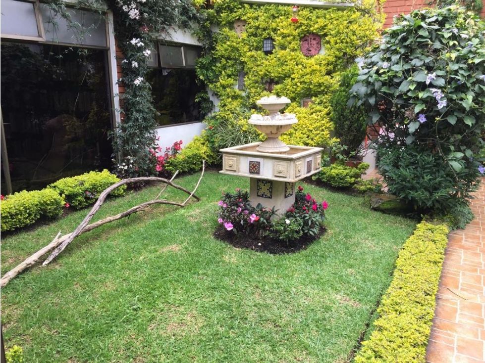 Casa en venta en Niza, Bogotá · foto 3 de 24
